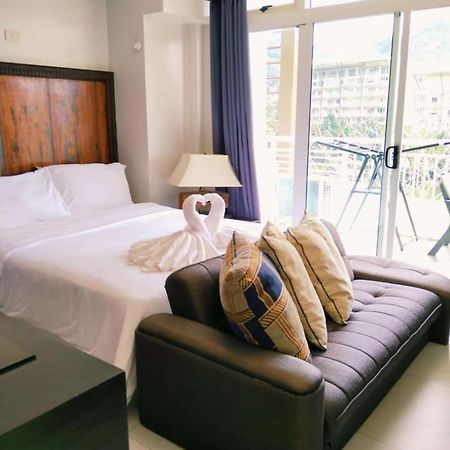 Pico De Loro Beach And Country Club Cutad Ngoại thất bức ảnh